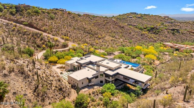 3569 E Secret Canyon Place, Tucson, AZ 85718