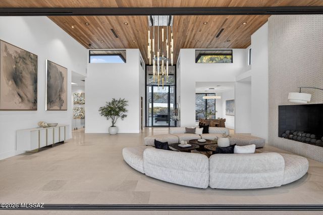 3569 E Secret Canyon Place, Tucson, AZ 85718