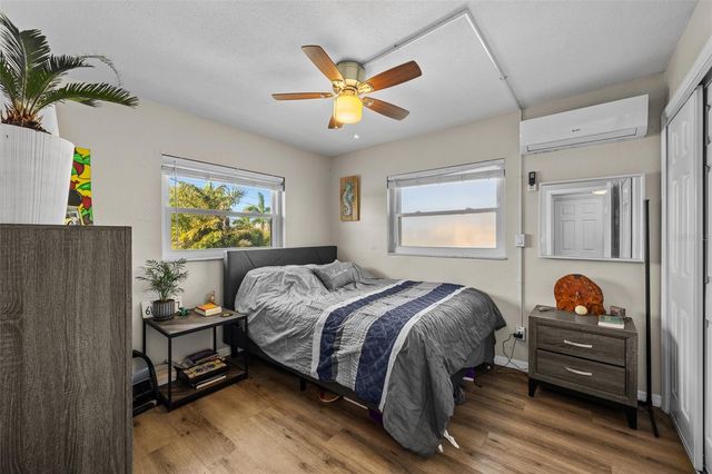 11430 3RD STREET E, Treasure Island, FL 33706