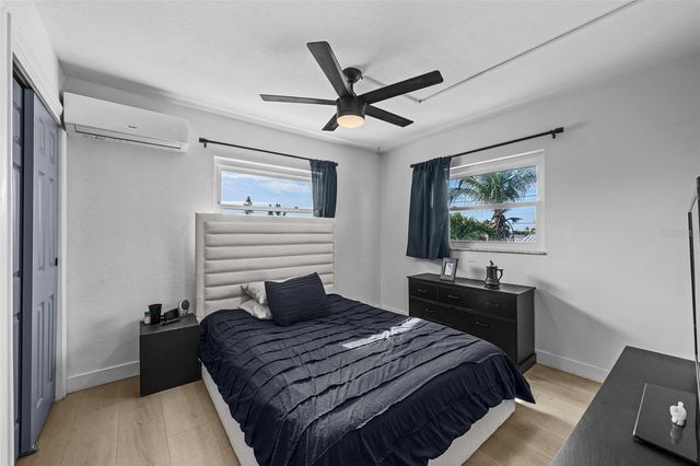 11430 3RD STREET E, Treasure Island, FL 33706