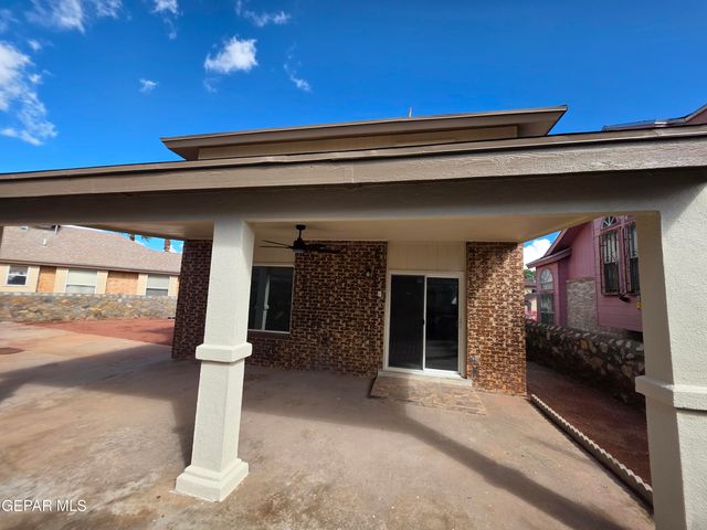710 MEDINA Street, El Paso, TX 79905