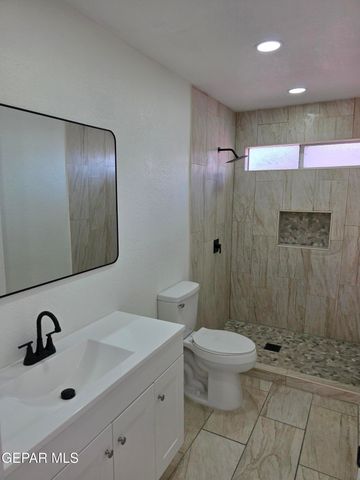 710 MEDINA Street, El Paso, TX 79905