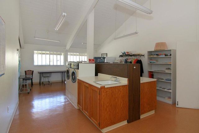 800 Brommer, Santa Cruz, CA 95062