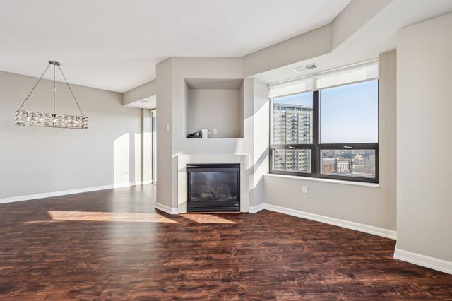 500 E Grant Street 1711, Minneapolis, MN 55404