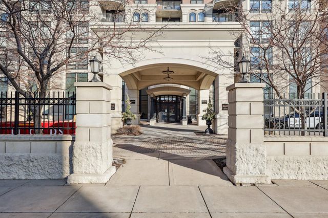 500 E Grant Street 1711, Minneapolis, MN 55404