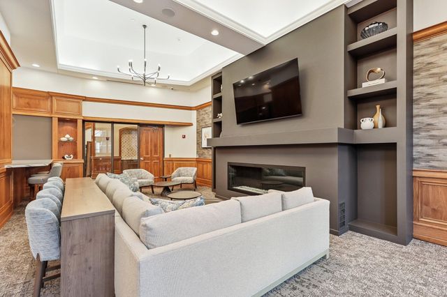 500 E Grant Street 1711, Minneapolis, MN 55404