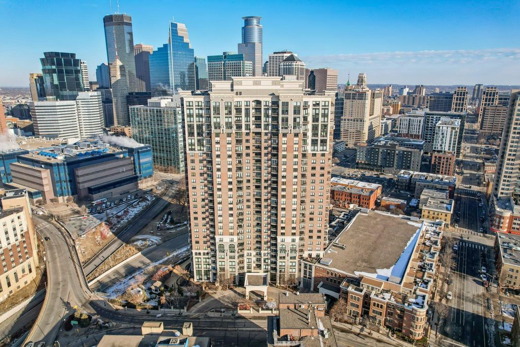 500 E Grant Street 1711, Minneapolis, MN 55404