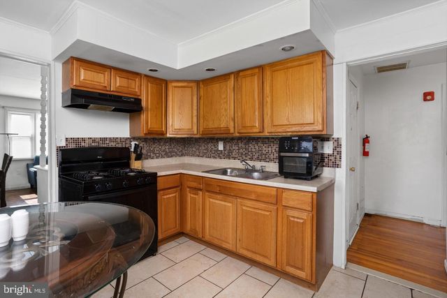 527 KLOCKNER RD, Trenton, NJ 08619