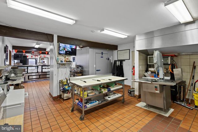 527 KLOCKNER RD, Trenton, NJ 08619