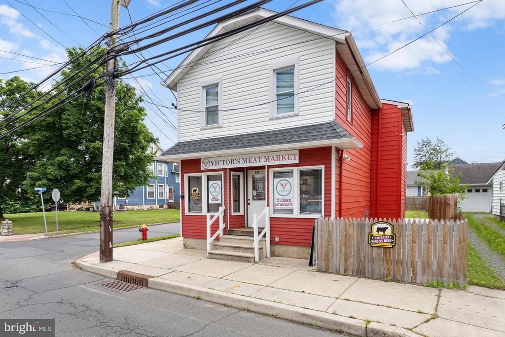 527 KLOCKNER RD, TRENTON, NJ 08619 — exterior