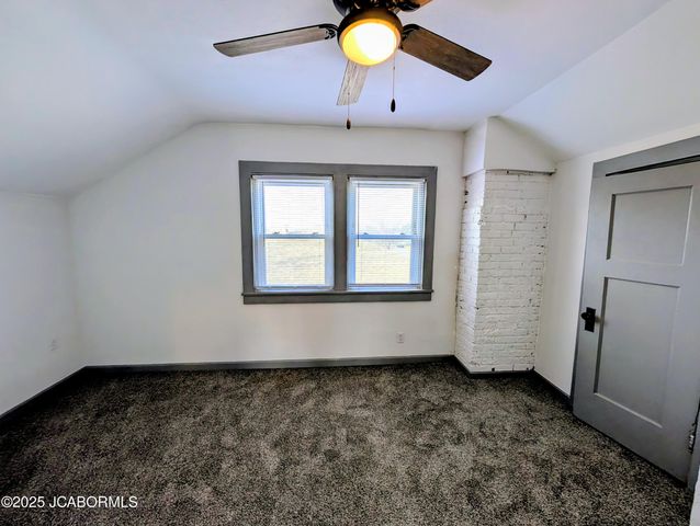 1104 E DUNKLIN STREET, Jefferson City, MO 65101