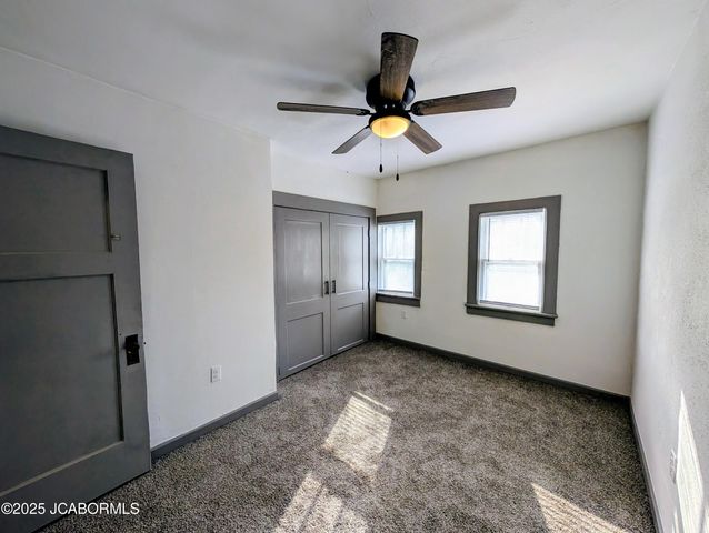 1104 E DUNKLIN STREET, Jefferson City, MO 65101