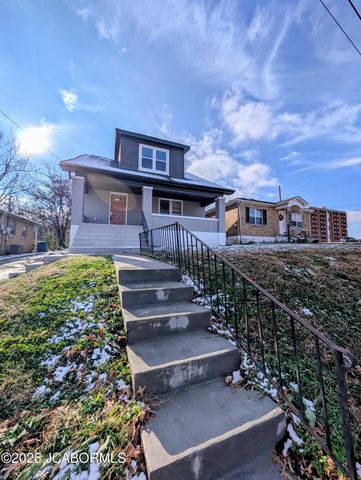 1104 E DUNKLIN STREET, Jefferson City, MO 65101