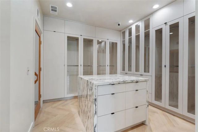 17437 Oak Creek Court, Encino, CA 91316