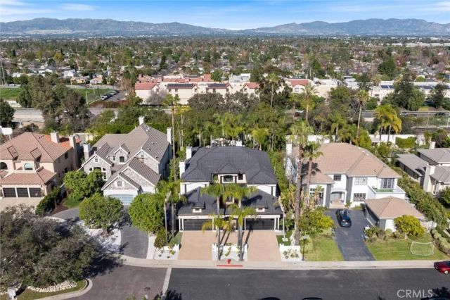 17437 Oak Creek Court, Encino, CA 91316