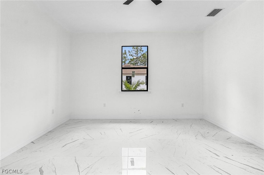 Image 11 of property listing at 614 NW 9th ST, Cape Coral, FL 33993