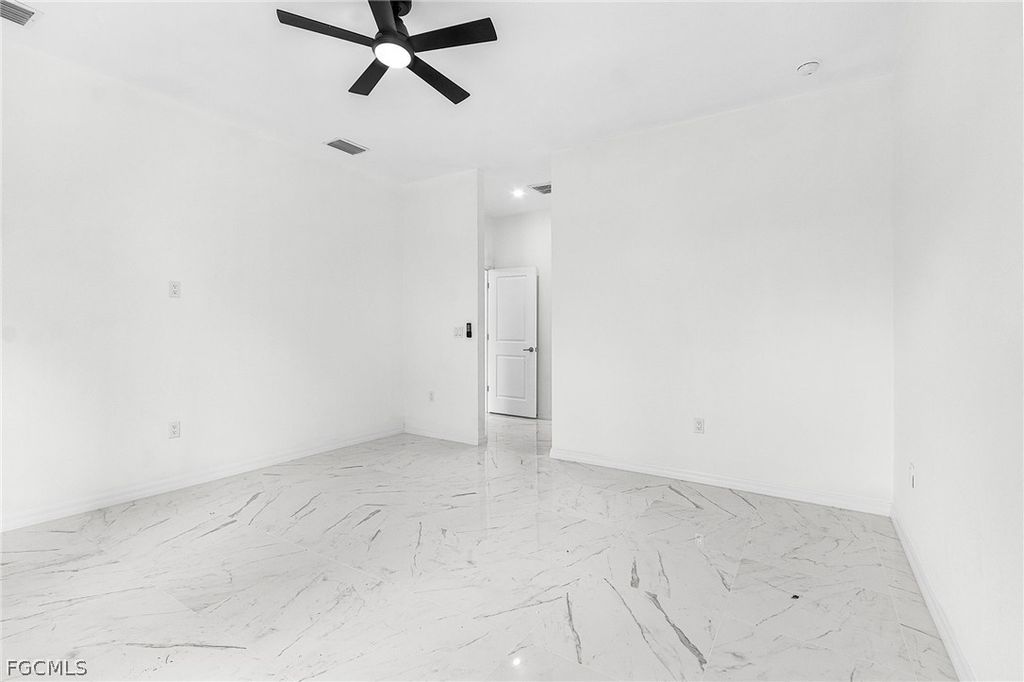 Image 12 of property listing at 614 NW 9th ST, Cape Coral, FL 33993