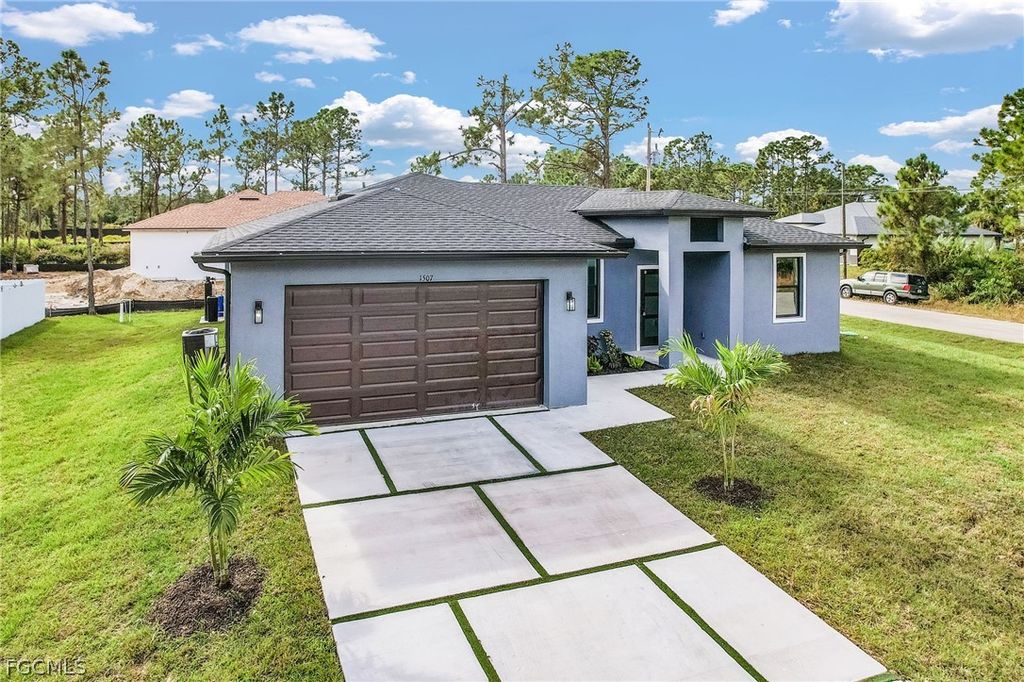 Image 19 of property listing at 614 NW 9th ST, Cape Coral, FL 33993