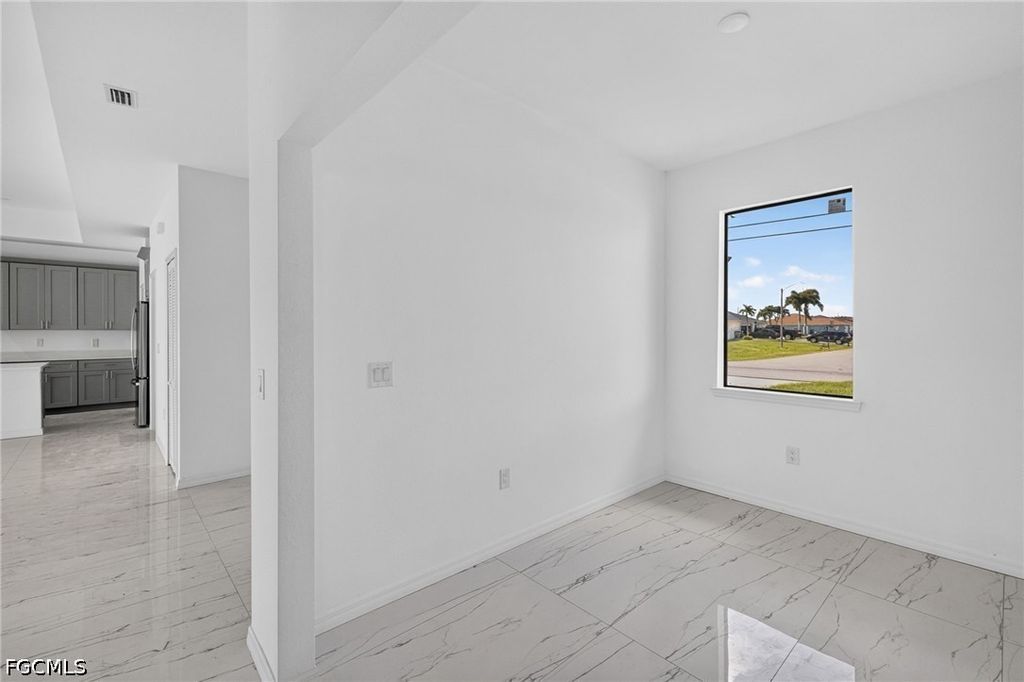 Image 28 of property listing at 614 NW 9th ST, Cape Coral, FL 33993