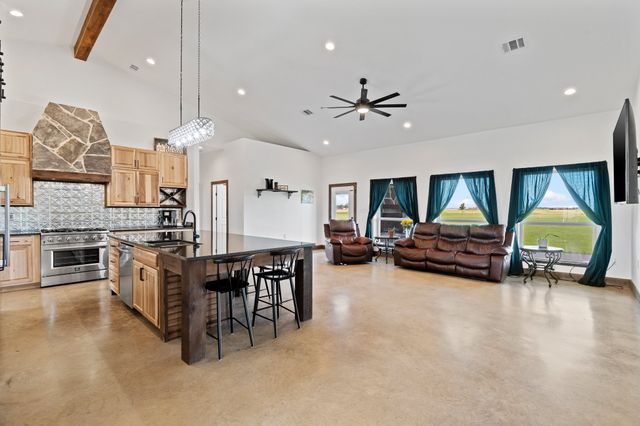 3220 Fm 55, Waxahachie, TX 75165