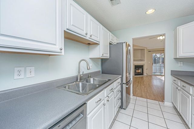 1627 Dexter Lane, Charleston, SC 29412