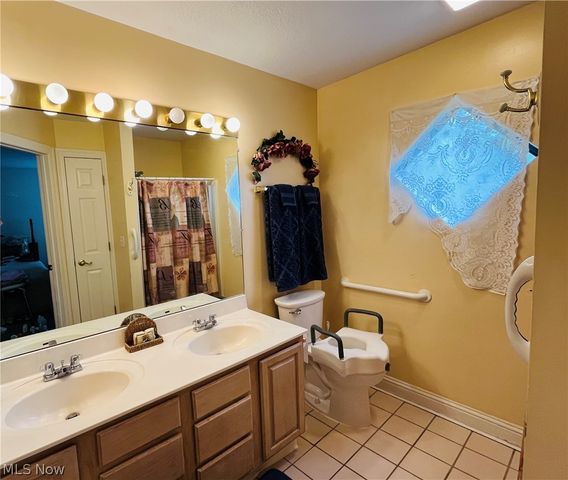 3800 Rosemont Boulevard 109C, Fairlawn, OH 44333