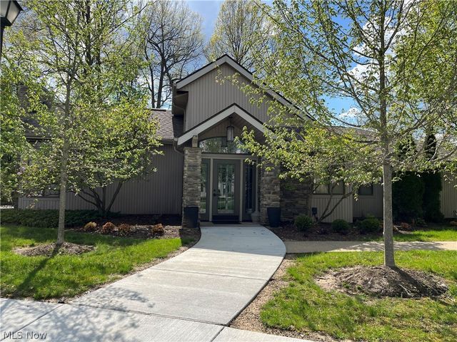 3800 Rosemont Boulevard 109C, Fairlawn, OH 44333
