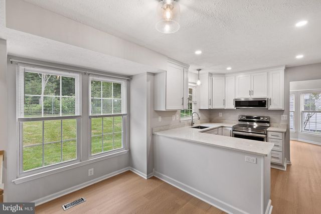 9520 WINDBEAT WAY, Columbia, MD 21046