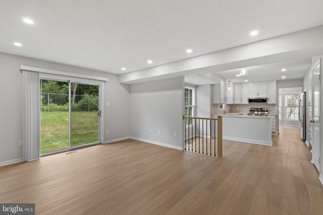 9520 WINDBEAT WAY, Columbia, MD 21046