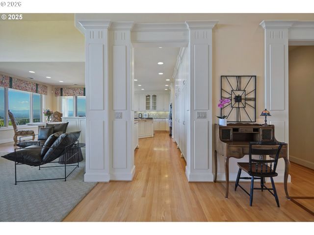 11719 Se SOLOMON Ct, Happy Valley, OR 97086