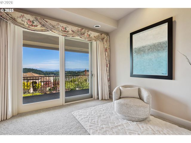 11719 Se SOLOMON Ct, Happy Valley, OR 97086