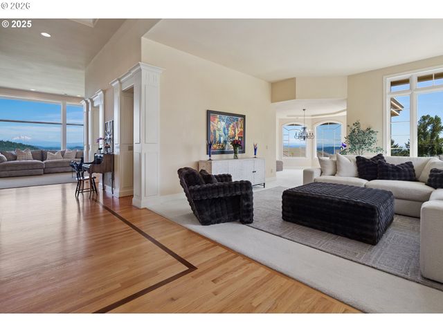 11719 Se SOLOMON Ct, Happy Valley, OR 97086