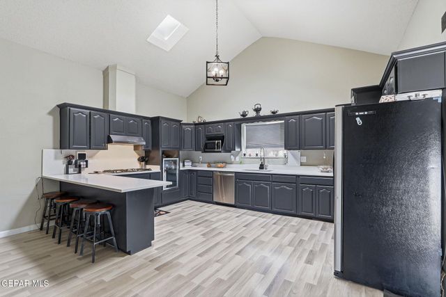 1290 G Avenue, Fabens, TX 79838