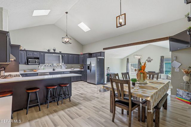 1290 G Avenue, Fabens, TX 79838