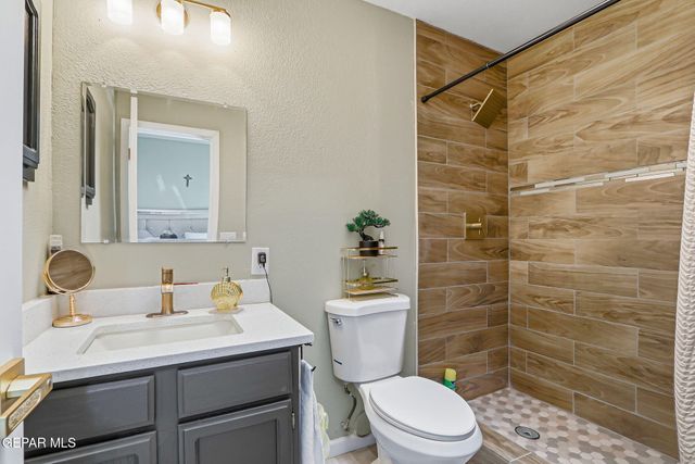 1290 G Avenue, Fabens, TX 79838