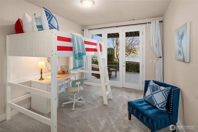 2010 W Lake Sammamish Parkway SE, Bellevue, WA 98008