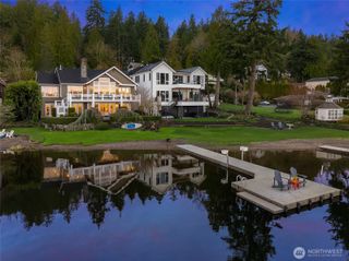 2010 W Lake Sammamish Parkway SE, Bellevue, WA 98008