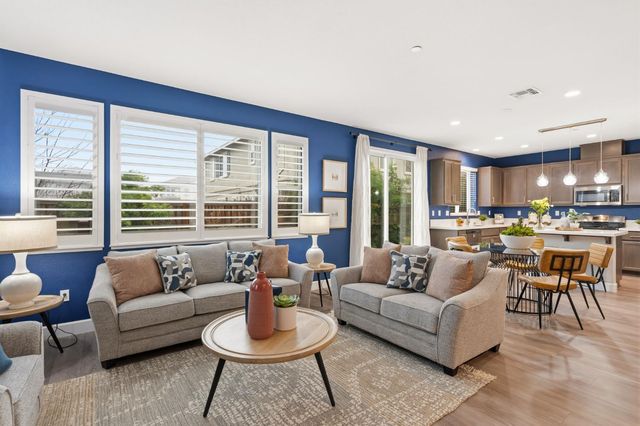 1793 Stetson Cir, West Sacramento, CA 95691