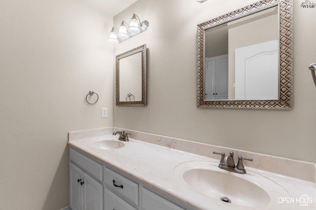 4161 CANDLEWOOD CIRCLE, Wichita Falls, TX 76308