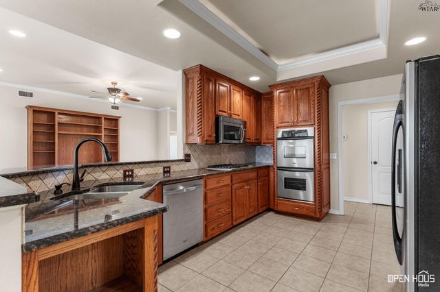 4161 CANDLEWOOD CIRCLE, Wichita Falls, TX 76308