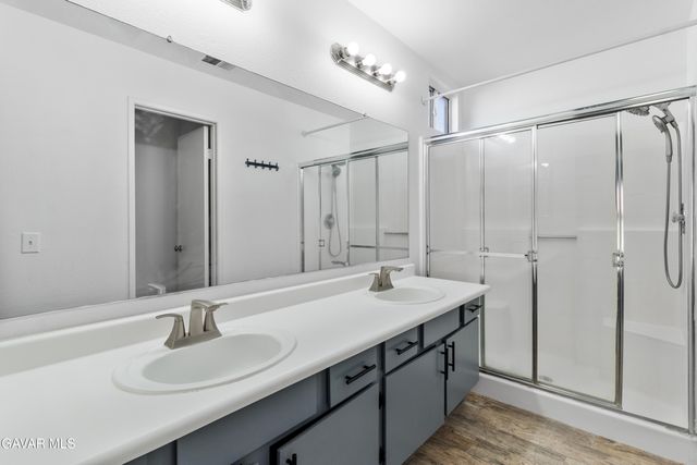 1049 Barrington Ave Avenue, Rosamond, CA 93560