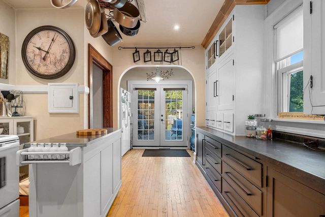 1024 W ELSIE STREET, Appleton, WI 54914