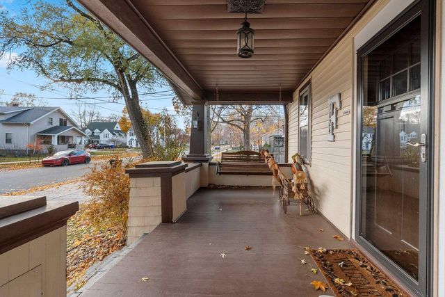 1024 W ELSIE STREET, Appleton, WI 54914