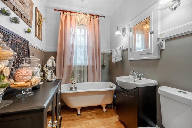 1024 W ELSIE STREET, Appleton, WI 54914