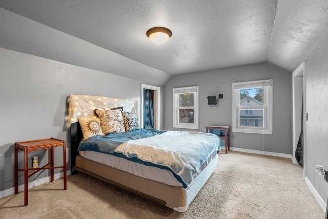 1024 W ELSIE STREET, Appleton, WI 54914