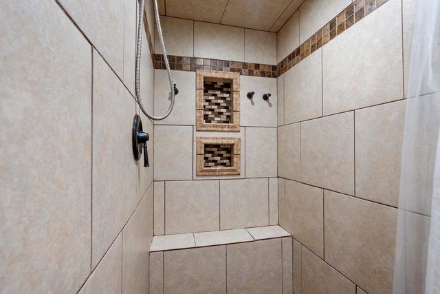 1024 W ELSIE STREET, Appleton, WI 54914