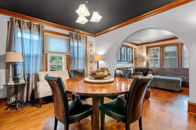 1024 W ELSIE STREET, Appleton, WI 54914