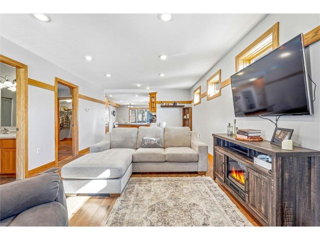 1090 7th Avenue, Baldwin, WI 54002