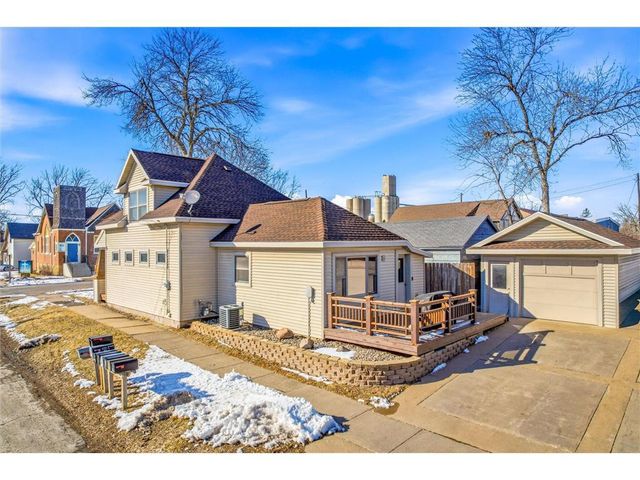 1090 7th Avenue, Baldwin, WI 54002
