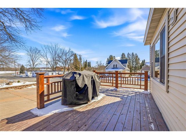 1090 7th Avenue, Baldwin, WI 54002